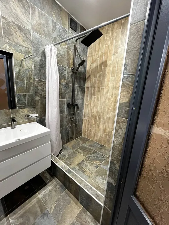 3-комнатные апартаменты с кухней на море