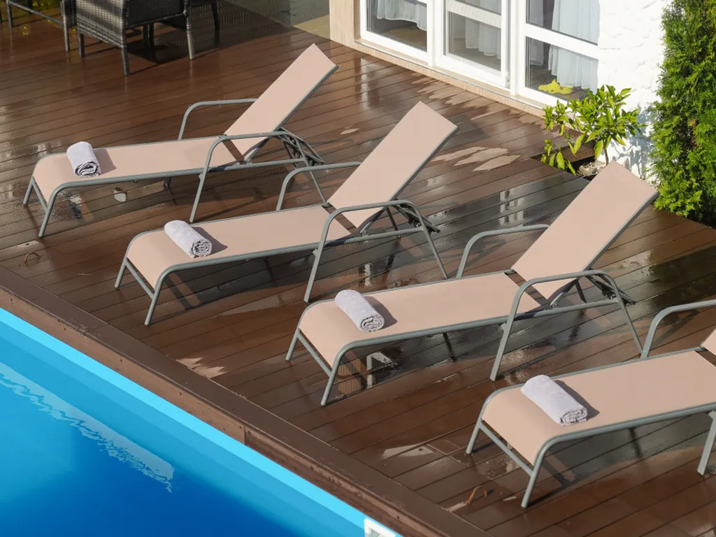 Шикарный дом с теплым бассейном и сауной