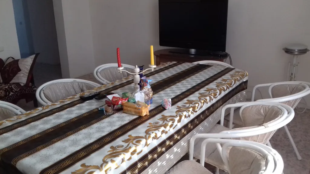 Часть дома (2 этаэ)с отдельным входом.