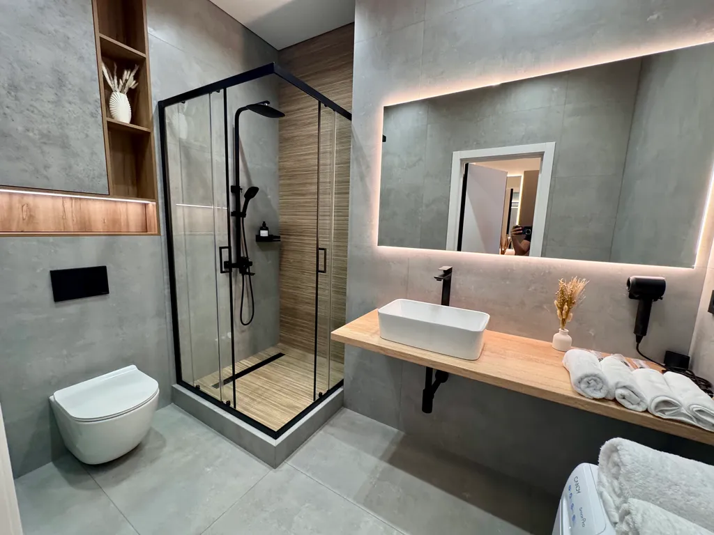 Новая квартира в центре с панорамным окном и завораживающим видом