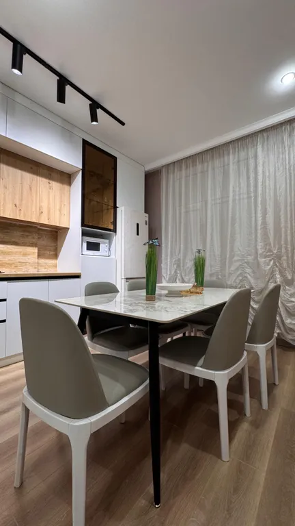 Полноценная двухкомнатная квартира в центре города