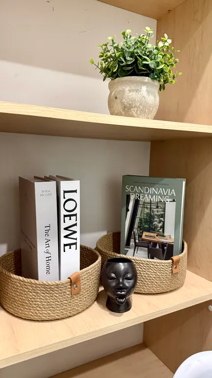 Дизайнерская Евро2 для 6 гостей у Суворовского училища