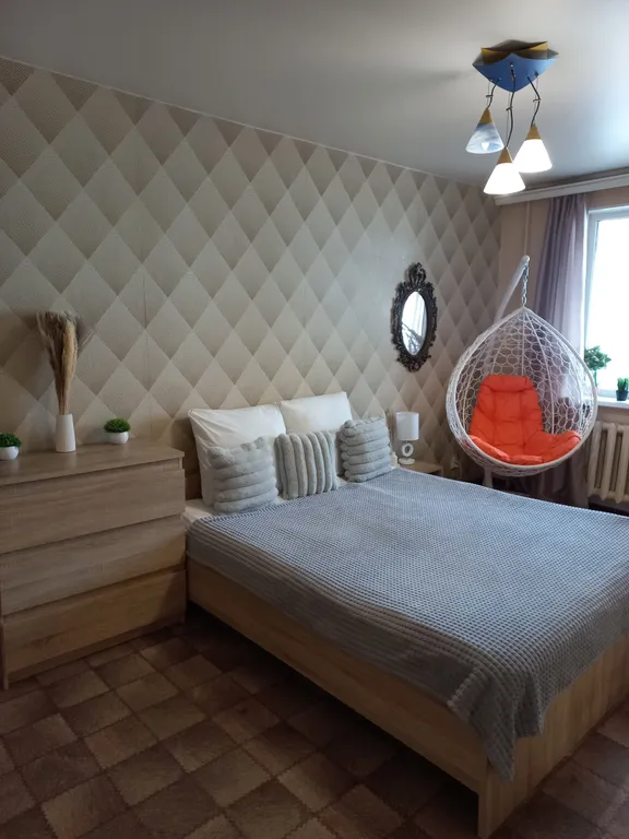 Уютная просторная квартира в самом центре города — аренда посуточно в Тула