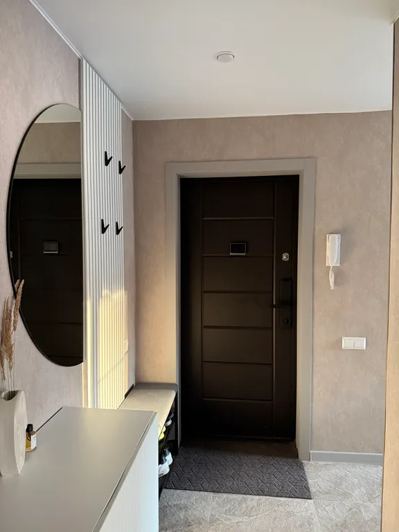 Стильная и теплая квартира