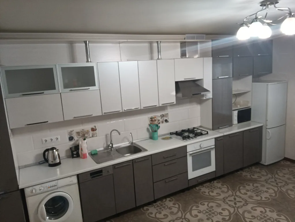 3-комнатная квартира в экологически чистом тихом районе