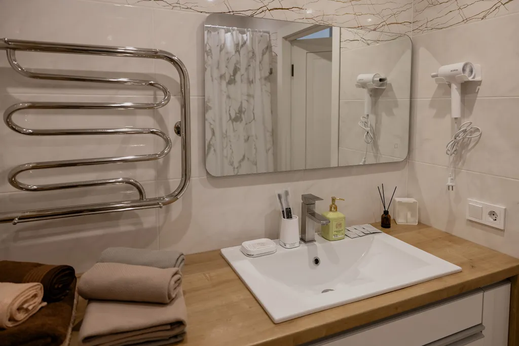 Уютная евродвушка класса люкс в центре города в новостройке