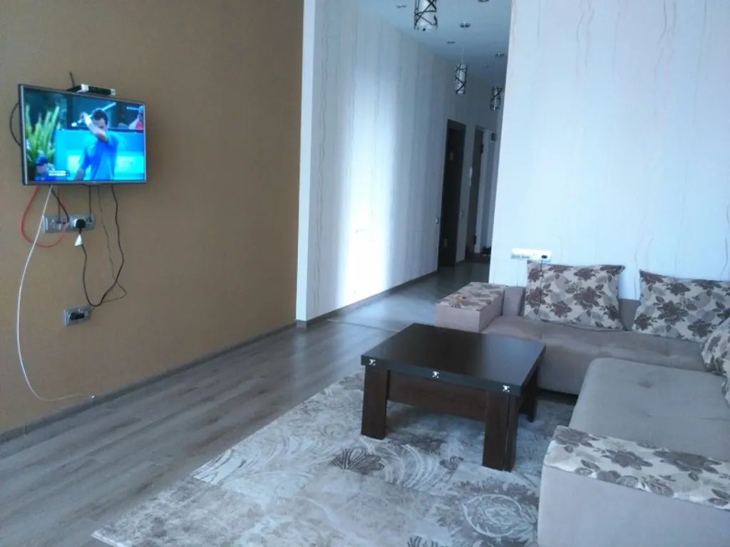 3-комнатная Квартира