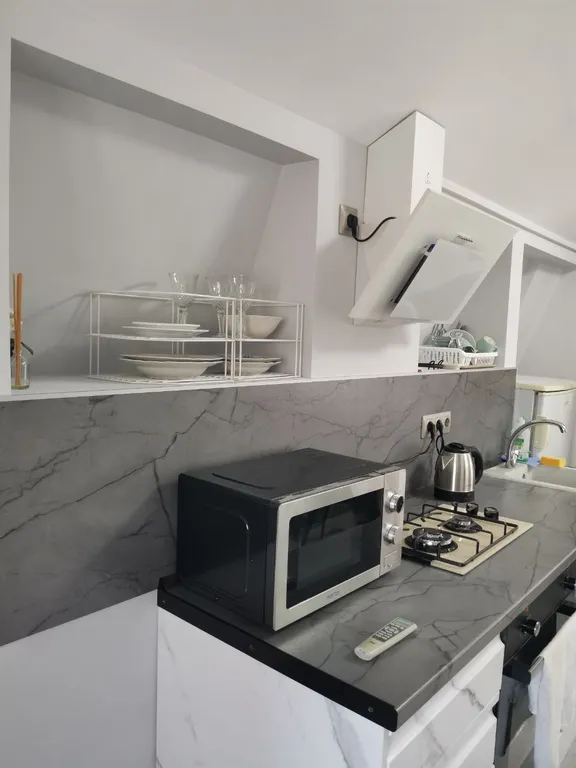 Современная студия с евроремонтом