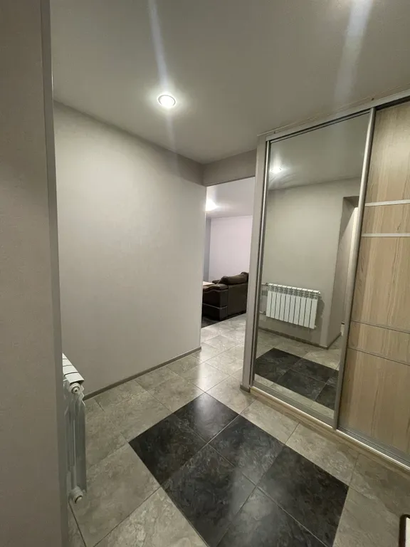 Евро-двухкомнатная с отдельным входом