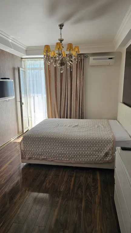 Апартамент с видом на море в центре Сочи