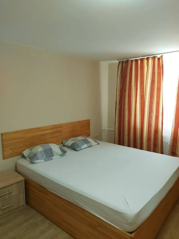 2 комнатная .на Донской 26а