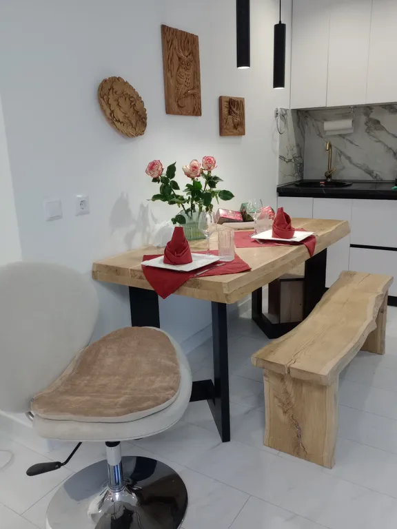 Студия с джакузи на 8 этаже в центре города