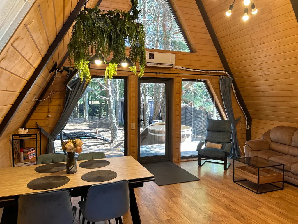 Уютный дом а-фрейм