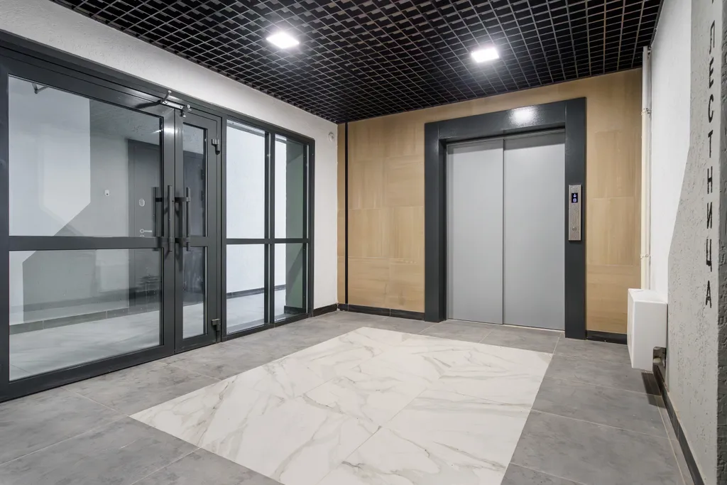 Good Night на Иванова 21