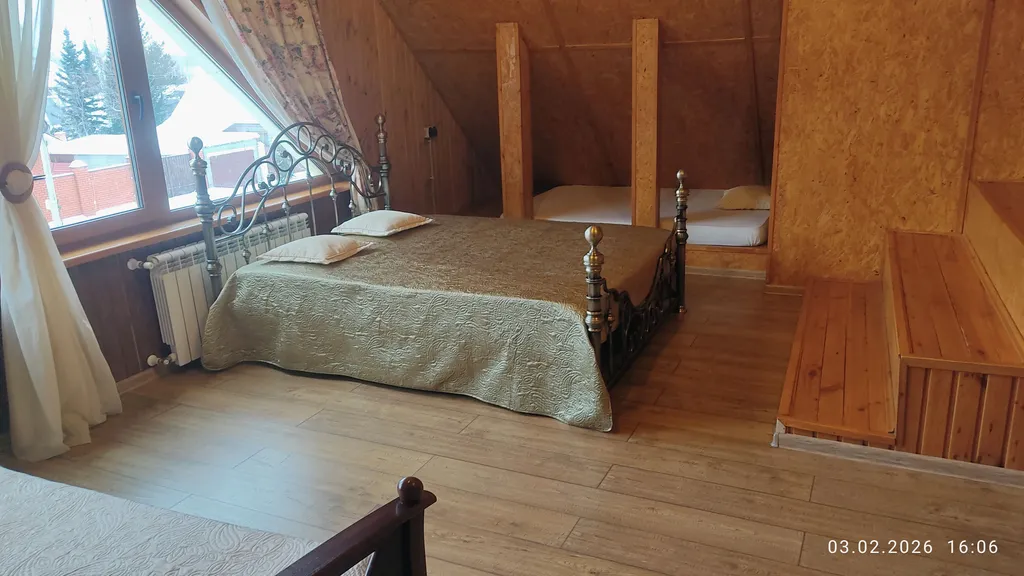 Уютный дом на опушке леса