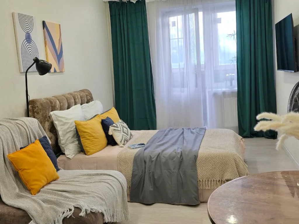 С видом на Успенский, бесконтактное заселение