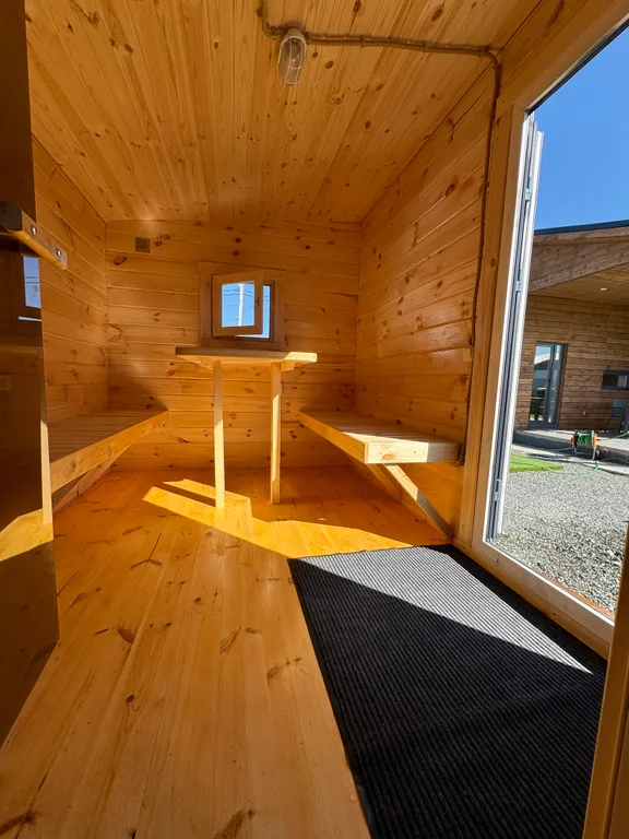 Новый дом с баней