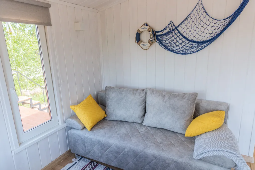 Коттедж Домик у озера с рыбалкой Катин Клев — Голыгино