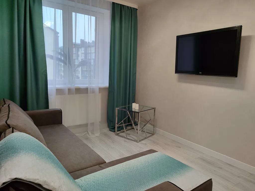 Уютная, светлая двухкомнатная квартира