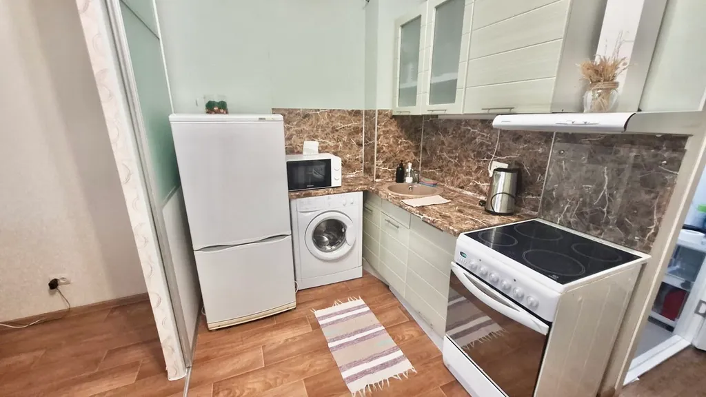 Студия возле Перинатального центра