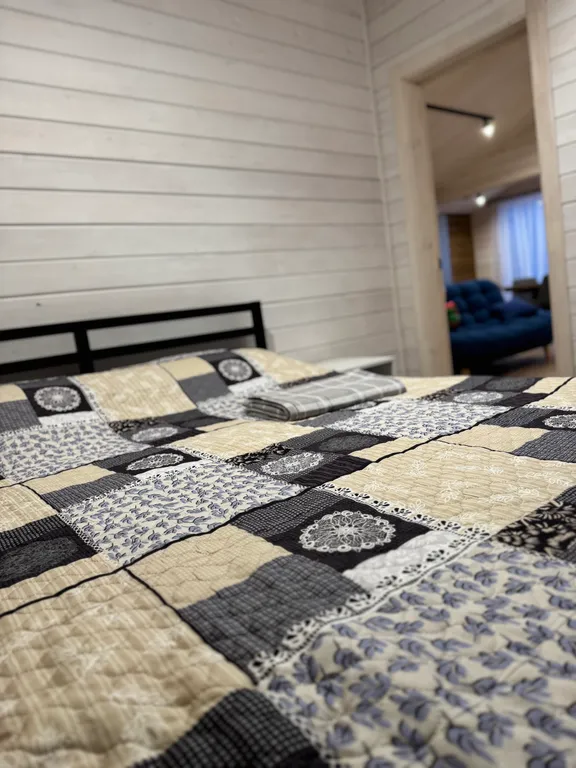 Коттедж Домик на поляне — Светлое