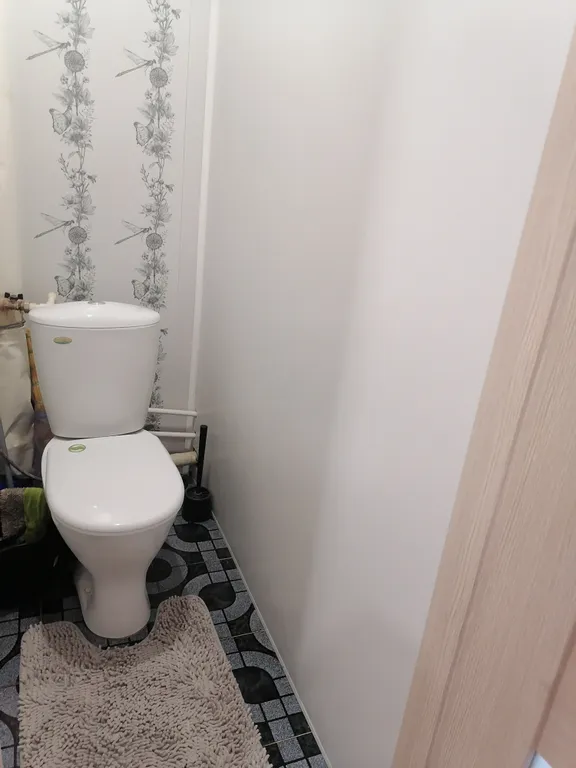 Уютная квартира с детской площадкой во дворе