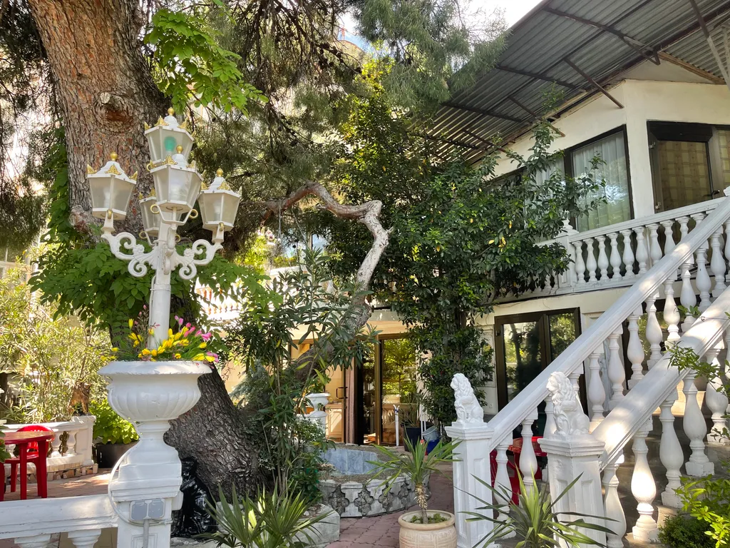 6-комнатный Дом