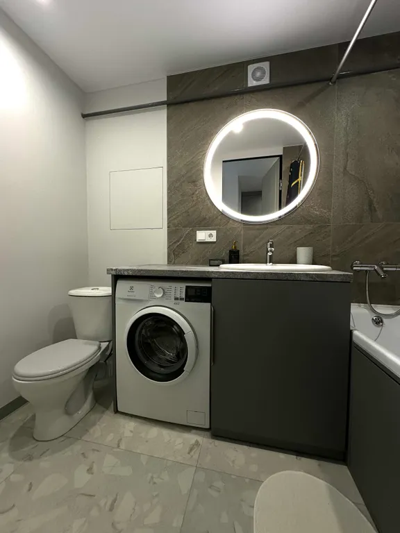 Квартира на набережной в центре