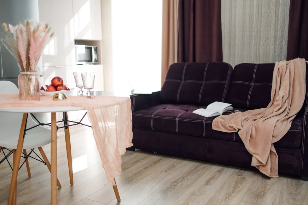 Апартаменты в центре с панорамным видом на город и реку Волга