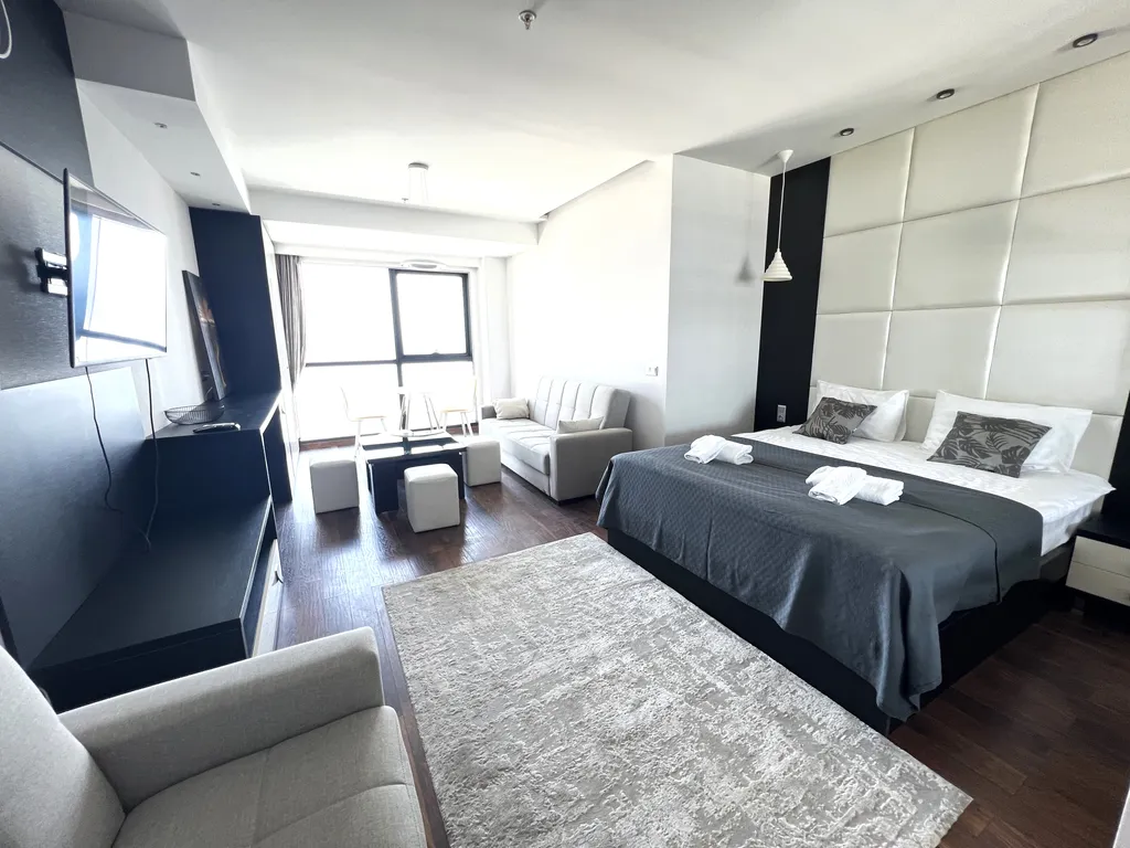 Апартаменты в центре Батуми с видом на море, Porta Batumi Tower