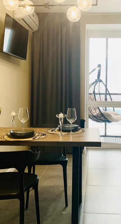 Стильные апартаменты в центре, панорамным видом на город