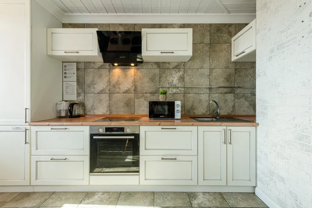 В зелёном микрорайоне Университет, гостиничный сервис, бесконтактно