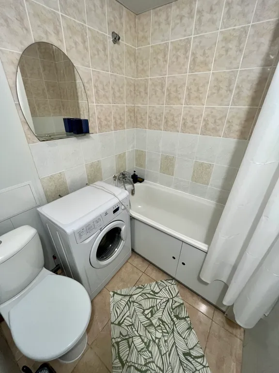 Уютная квартира в центре города в районе гипермаркета Семья