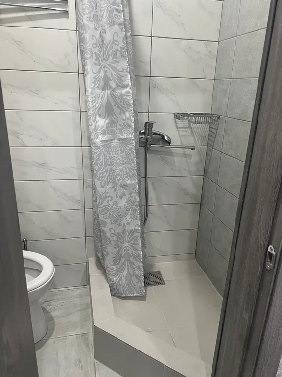 Новая, уютная и очень чистая студия в закрытом жк