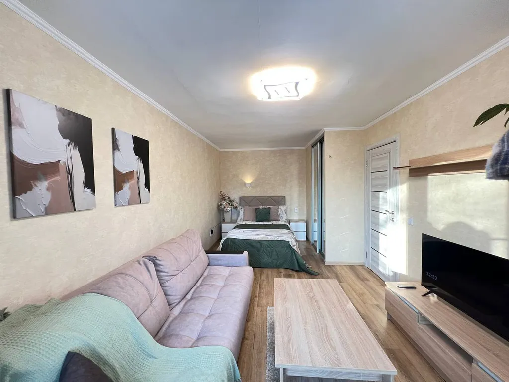 Квартира у метро Елизаровская