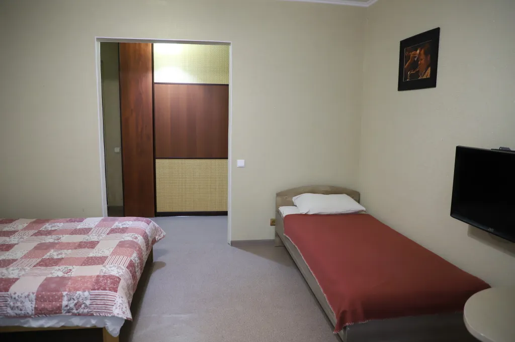 Апартаменты Урал на Тарасова