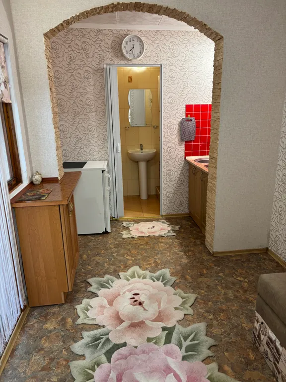 Домик с беседкой