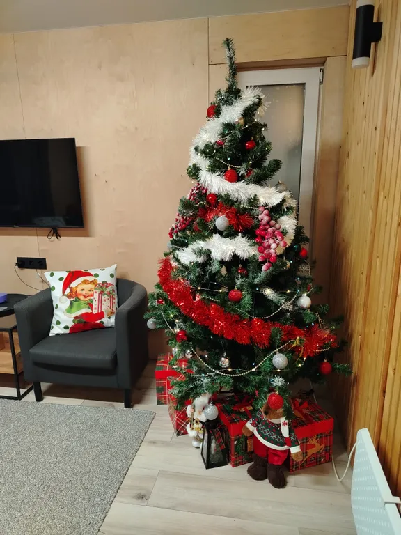 Коттедж Bydi Family дом с баней и купелью в окружении леса — аренда посуточно в Ступино