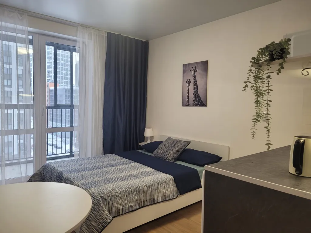 Уютная квартира-студия — аренда посуточно в Екатеринбург