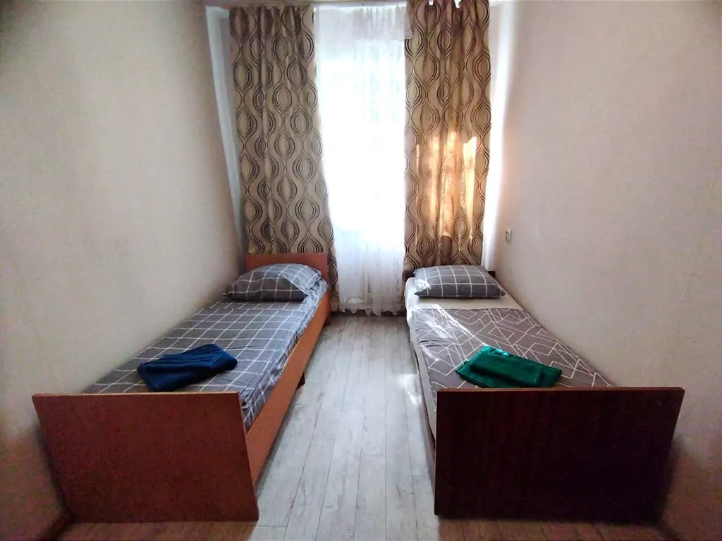 Квартира Просторная 3-комнатная квартира — Карасук