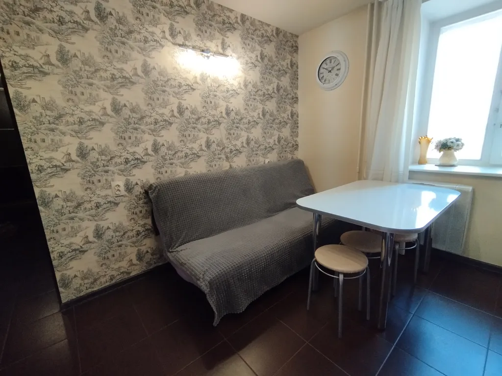 Большая однушка у Здравы