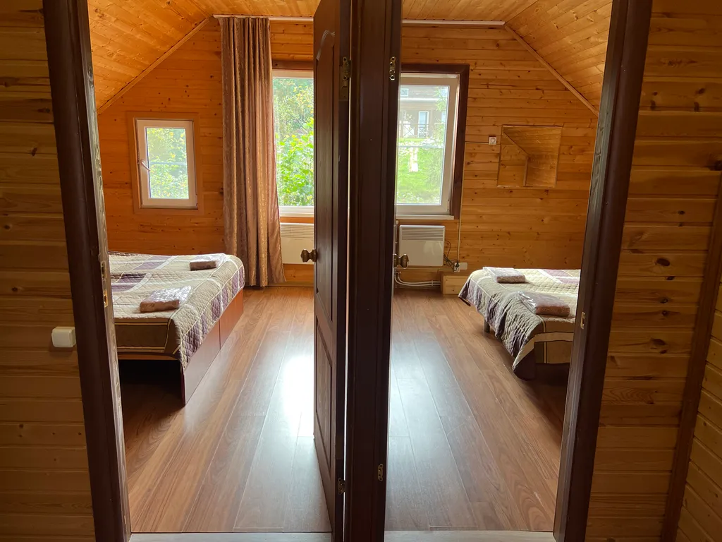 Уютный коттедж у озера