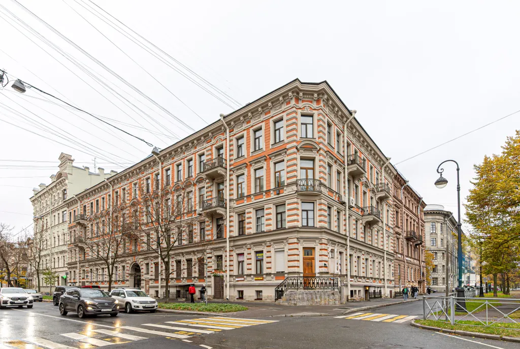 Квартира-студия в сердце Васильевского острова