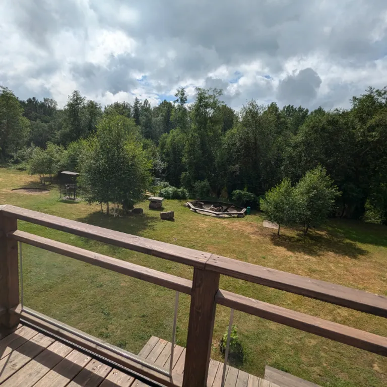 Коттедж Модульный коттедж на самом берегу реки — Ручьи