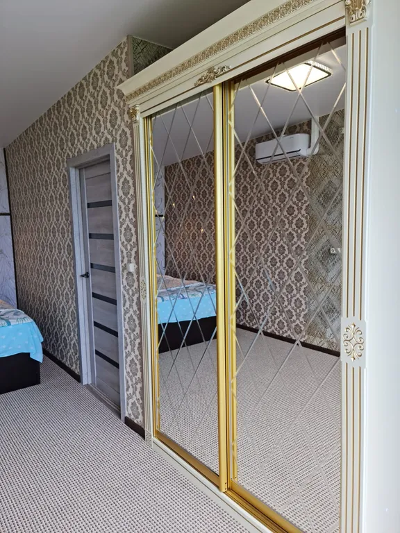 Дом Бархатная 2