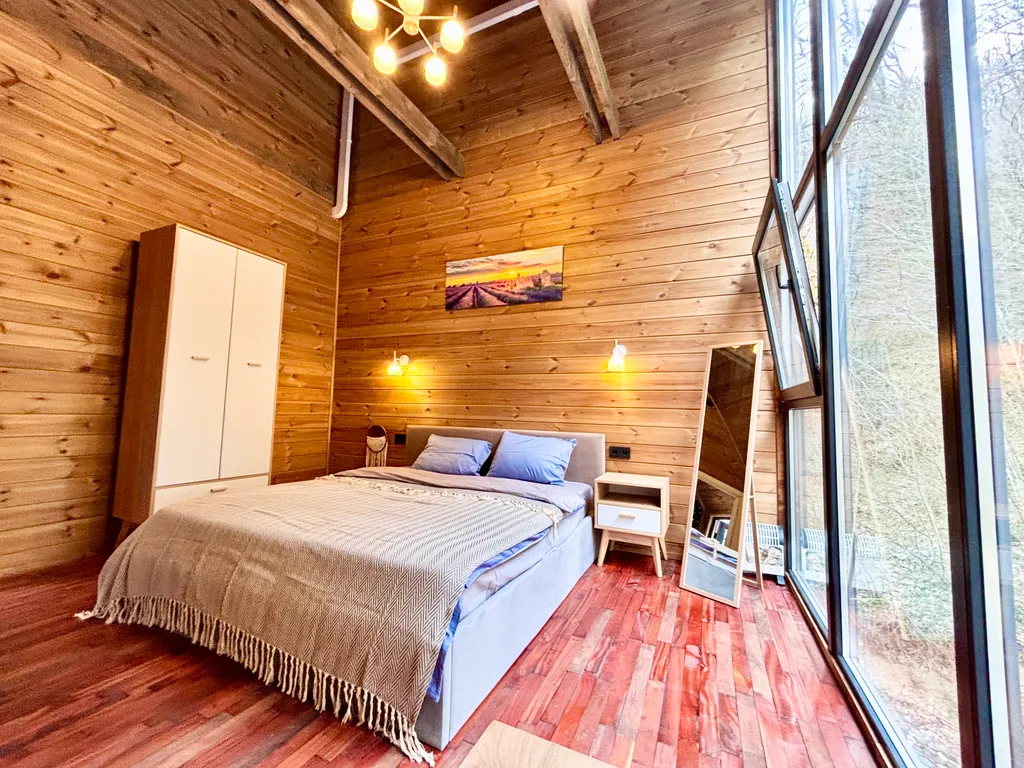 Family Suit, 2-х уровневая квартира вид на озеро