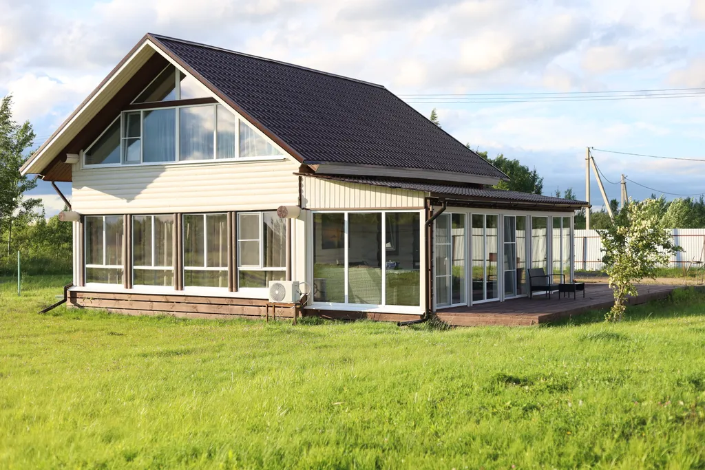 Новый дом в тишине природы рядом с городом