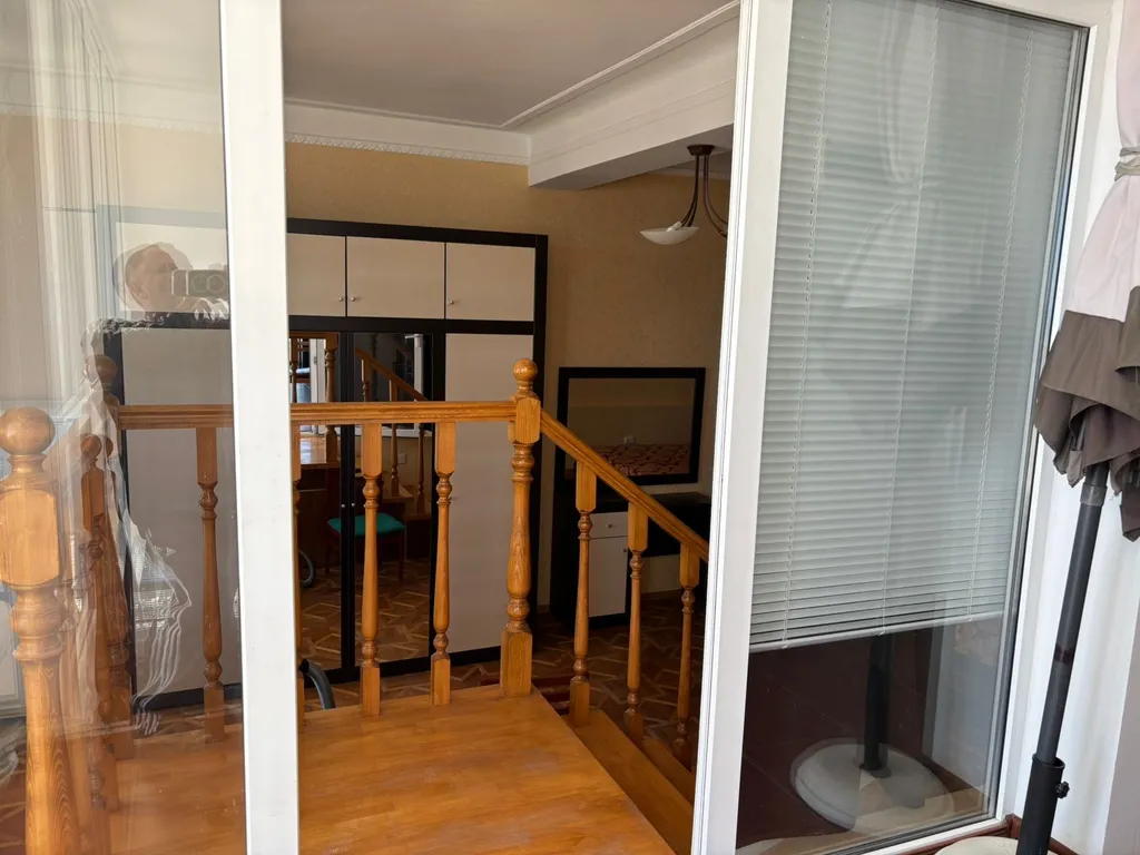 Апартамент в двух уровнях с террасой