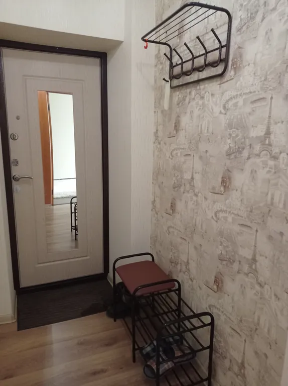 Квартира 1-комнатная Квартира — Шахты