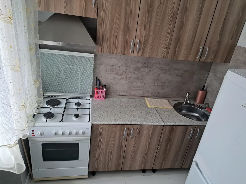 2-комнатная квартира рядом с ж/д вокзалом и автовокзалом